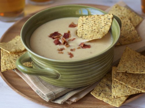 Warm_Cheddar__Ale_and_Bacon_Dip