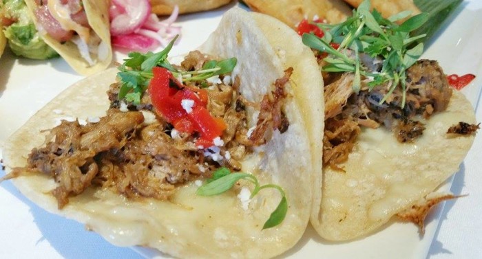 Tacos de carnita