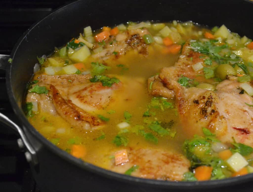 Rumba Meats - Chicken back in pot